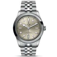 Black Bay 41 Light Champagne Dial Stainless Steel Watch | 41mm | M79680-0003 1