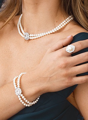 Pearl Jewelry Pearl Jewelry | REEDS Jewelers